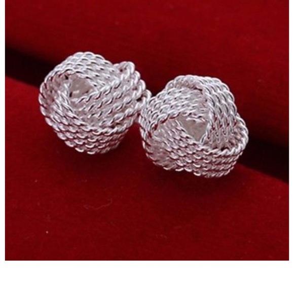 New love knot SS 925 robe studs earrings stud - Picture 1 of 3